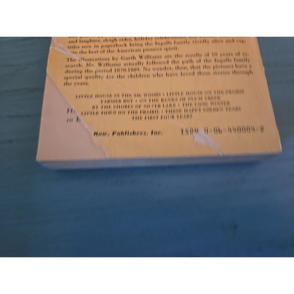 On the Banks of Plum Creek Paperback A Harper Trophy Book Laura Ingalls Wilder - Picture 9 of 10